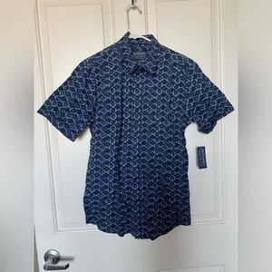 NWT American Rag Mens Blue Button Up Short Sleeve Cotton Shirt Size small